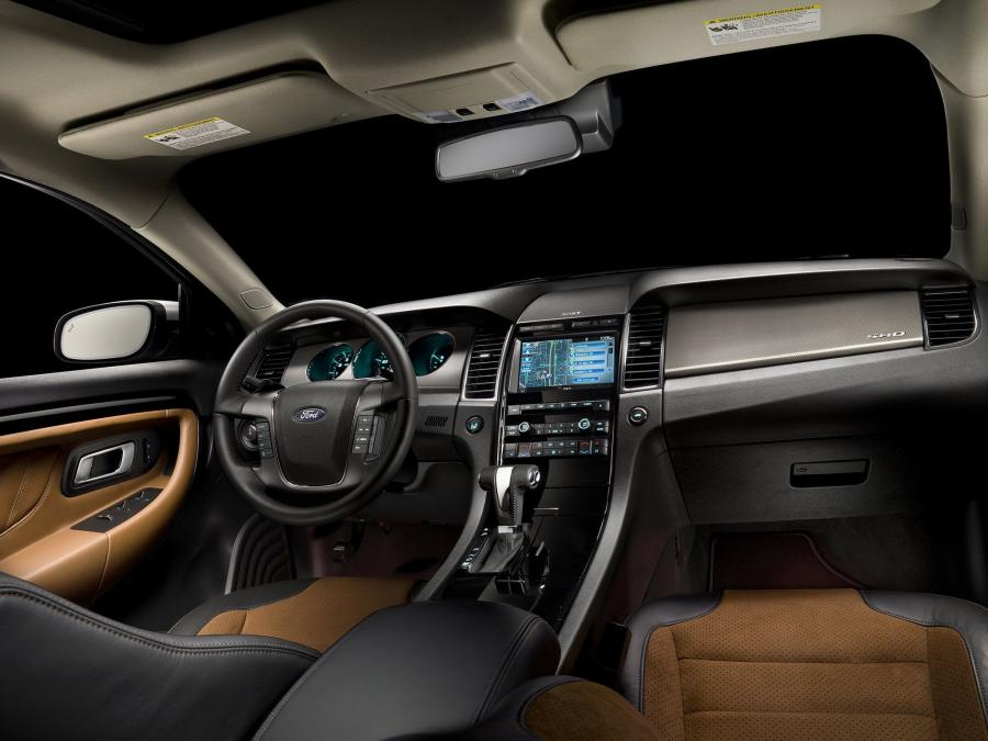  Ford Taurus SHO 2010 года  (фото 169 из 248)